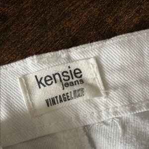Kensie Vintage Luxe White Jeans